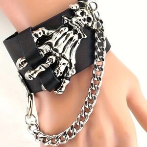 {NEW} Gothic Punk Style Skull Wide Cuff Bracelet with Claw Chain Accent